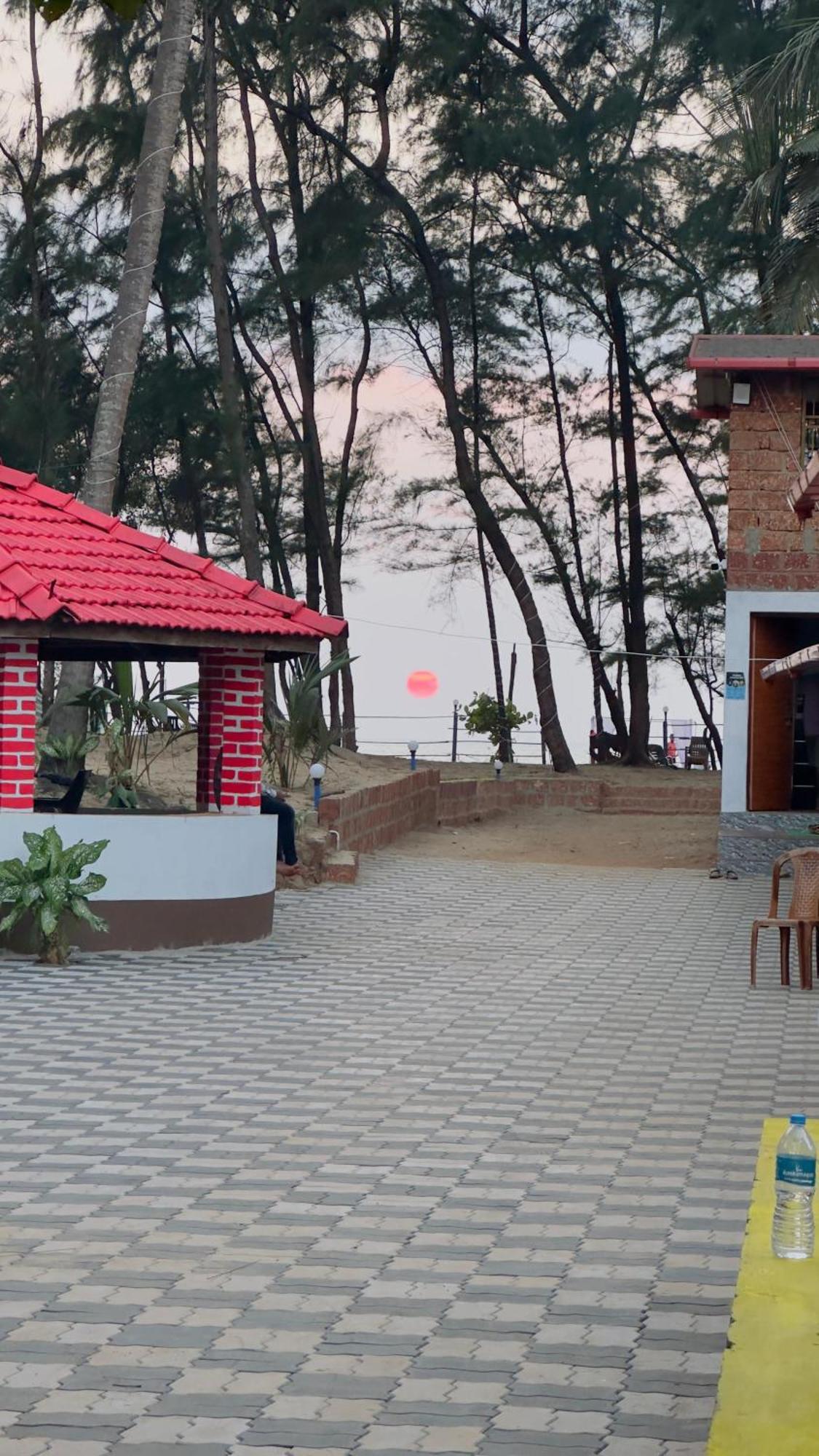 White Sand Beach Stay Resort Kumta 외부 사진