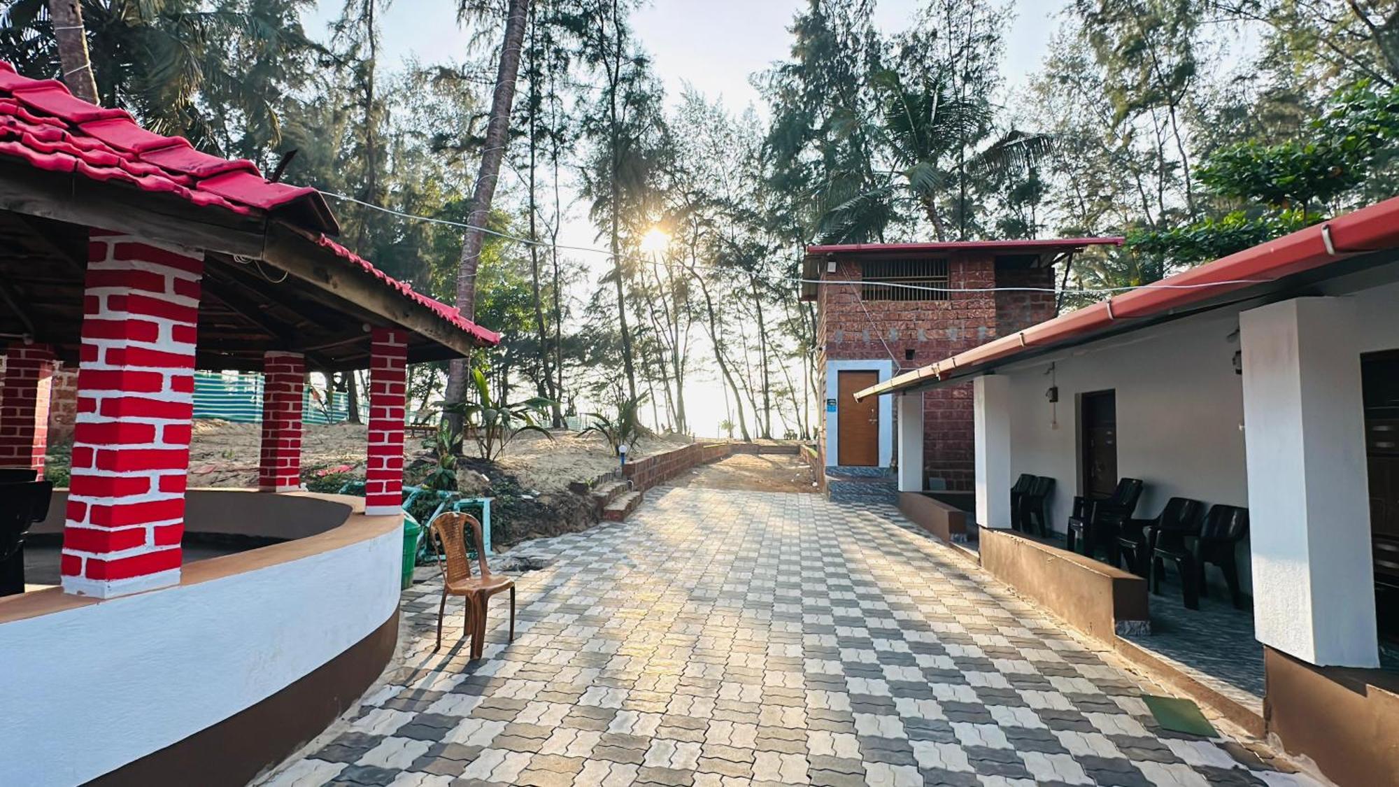 White Sand Beach Stay Resort Kumta 외부 사진